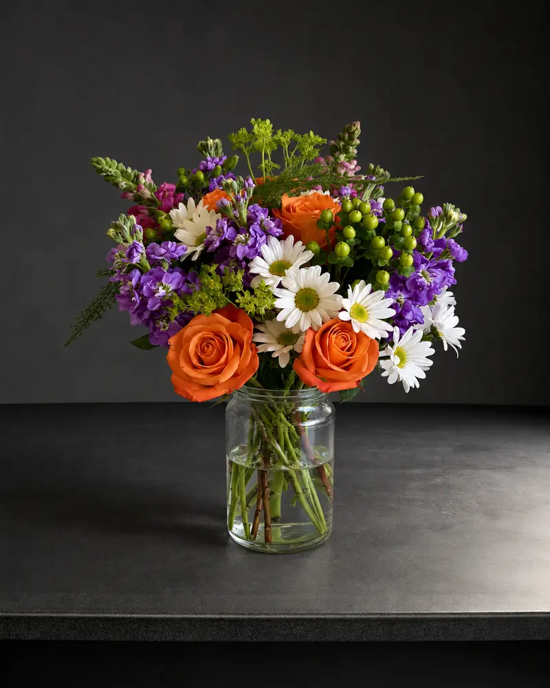 Example with sample flowers: a vase arrangement in the After hours room, kept as made
